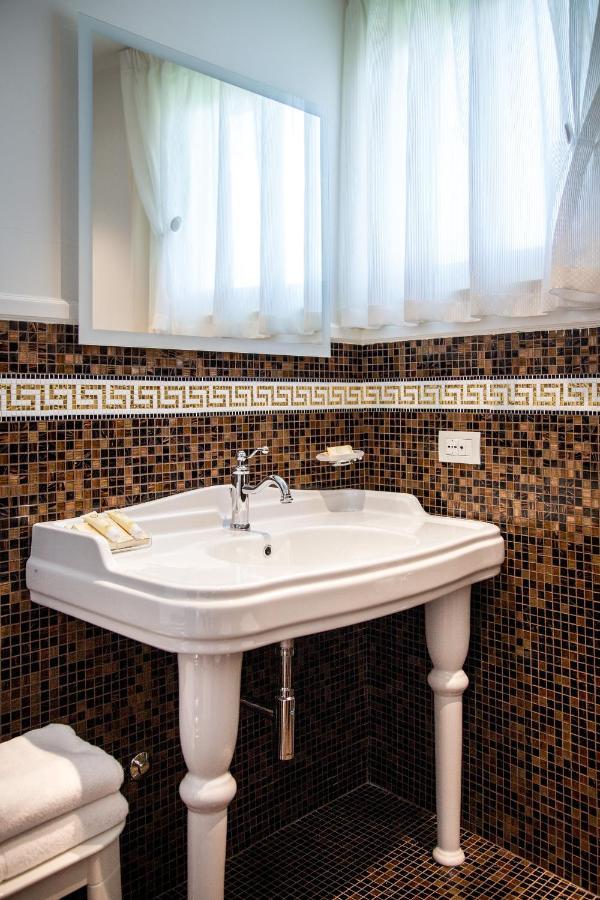 Executive Double or Twin Room Sea View