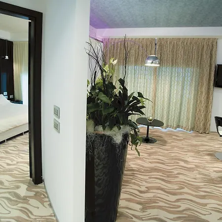 Hotel Premier & Suites - Premier Resort-3