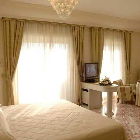 Grand Hotel Gallia-3
